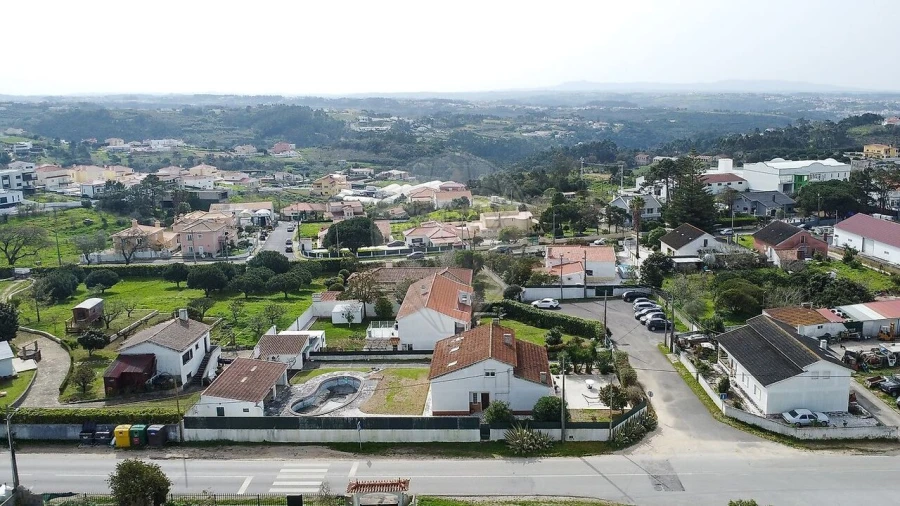 Moradia T4 para Venda em Ericeira Foto 39