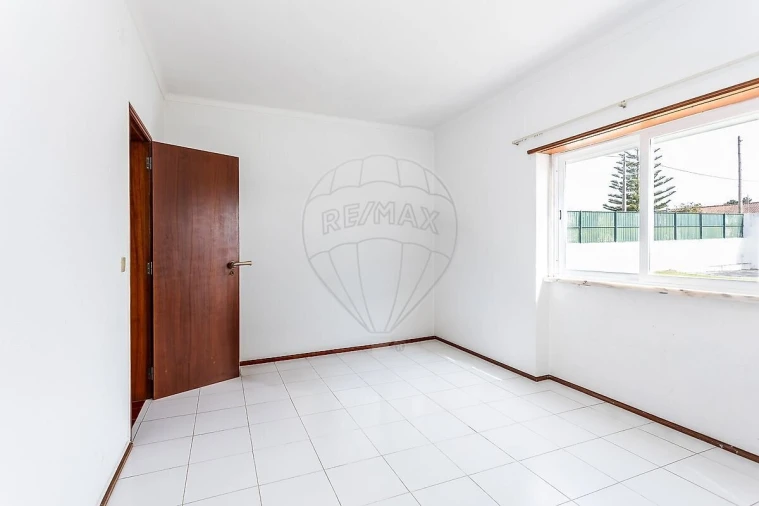 Moradia T4 para Venda em Ericeira Foto 17