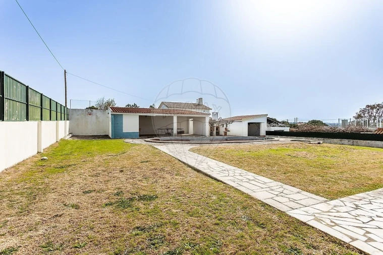 Moradia T4 para Venda em Ericeira Foto 36