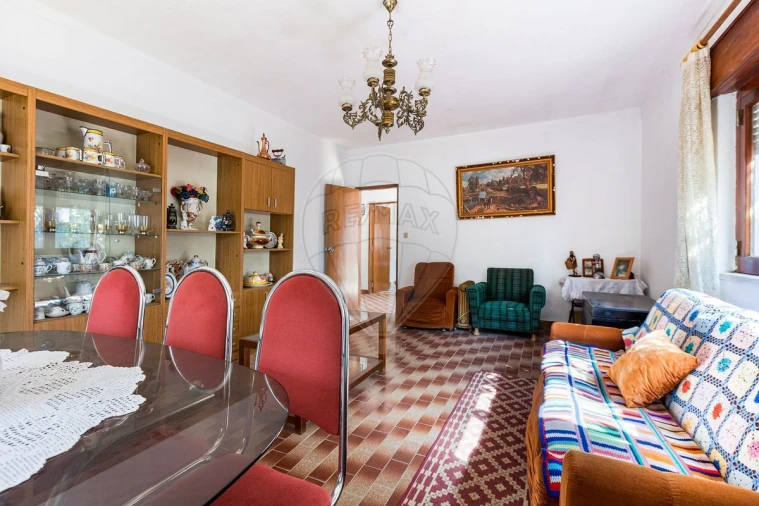 Moradia T4 para Venda em Pinhal Novo Foto 5