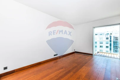 Apartamento T4 para Venda em Belém