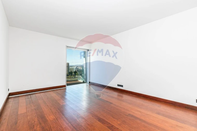 Apartamento T4 para Venda em Belém Foto 37