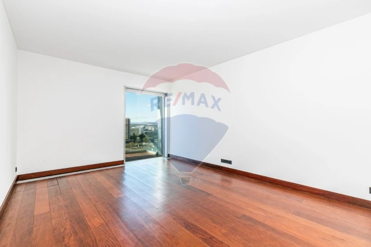 Apartamento T4 para Venda em Belém Foto 12