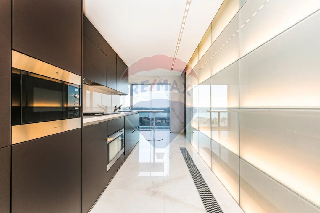 Apartamento T4 para Venda em Belém Foto 7