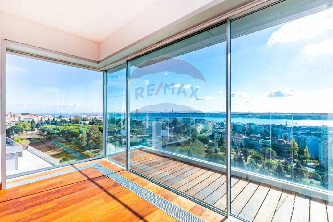 Apartamento T4 para Venda em Belém Foto 1