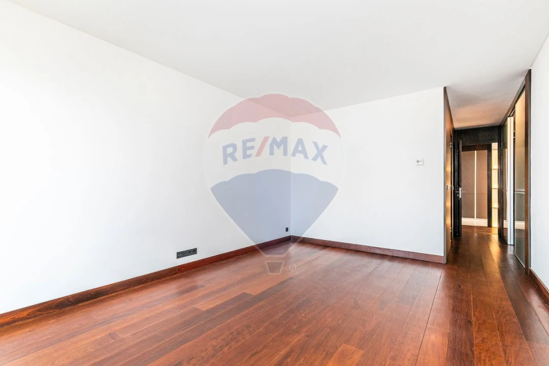 Apartamento T4 para Venda em Belém Foto 29