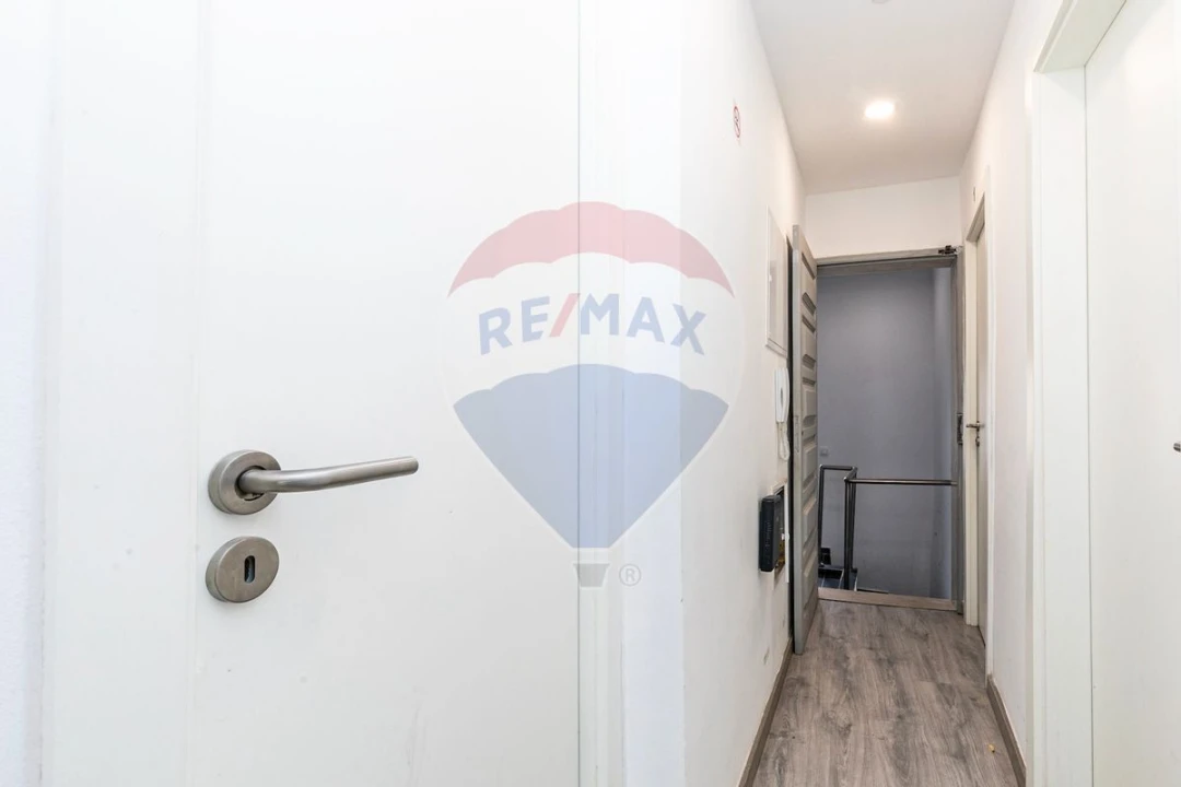 Prédio para Venda em Venteira Foto 10