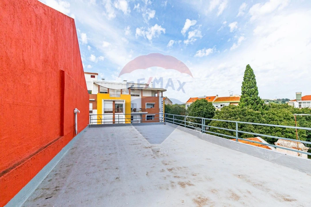 Prédio para Venda em Venteira Foto 28