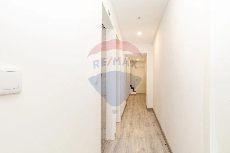 Prédio para Venda em Venteira Foto 18