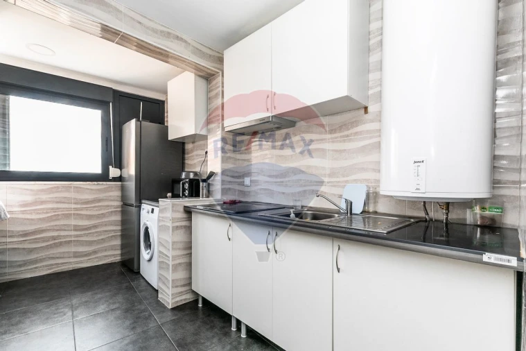 Prédio para Venda em Venteira Foto 21