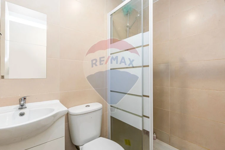 Prédio para Venda em Venteira Foto 24