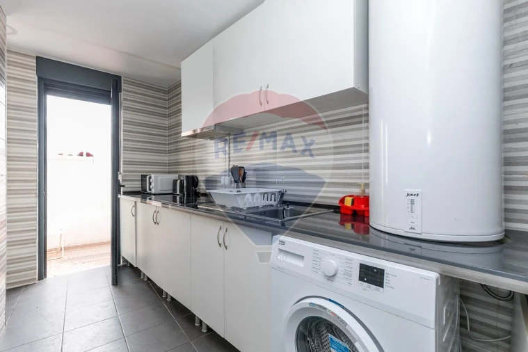 Prédio para Venda em Venteira Foto 6