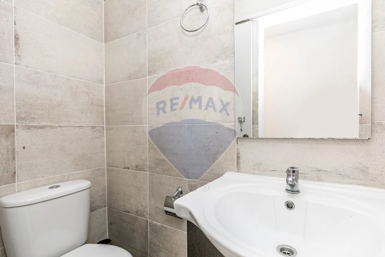 Prédio para Venda em Venteira Foto 19