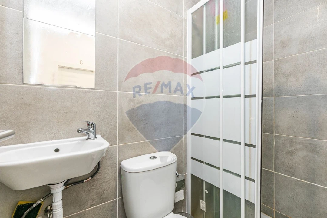 Prédio para Venda em Venteira Foto 9