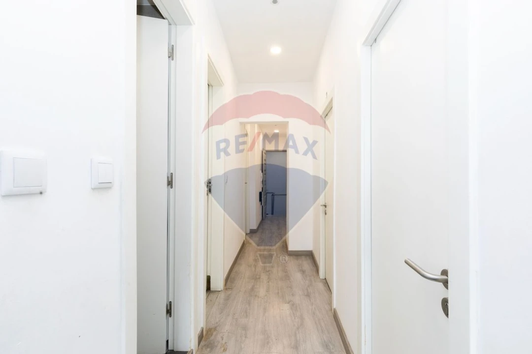 Prédio para Venda em Venteira Foto 5