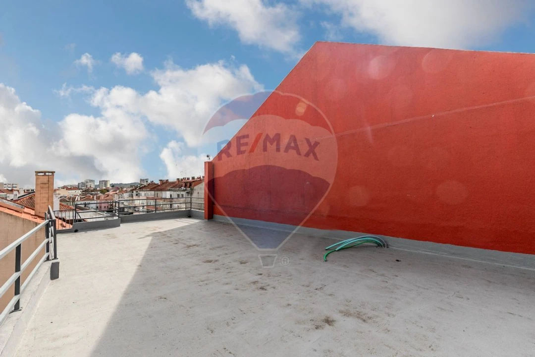 Prédio para Venda em Venteira Foto 29