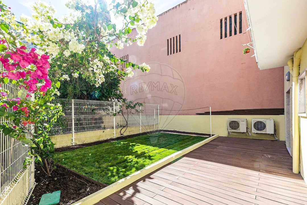 Apartamento T3 para Venda em Alvalade Foto 34