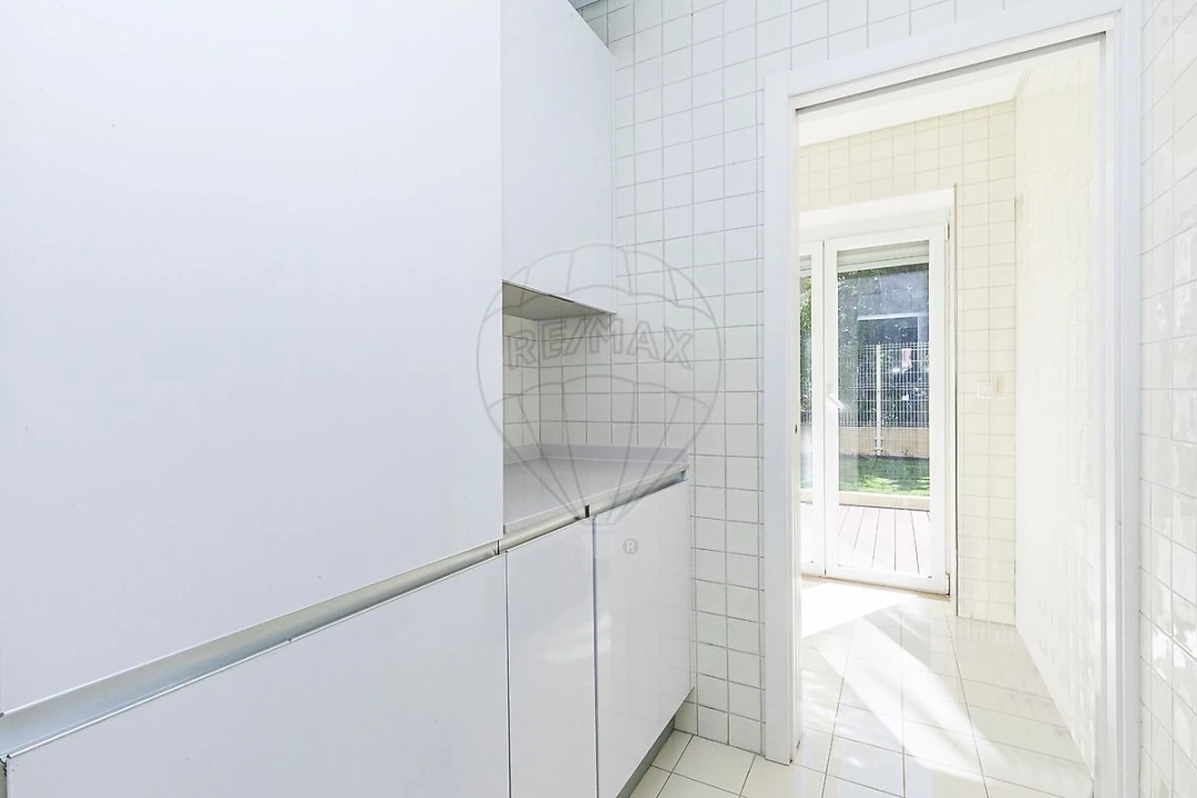 Apartamento T3 para Venda em Alvalade Foto 32