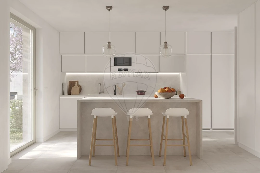 Apartamento T3 para Venda em Alvalade Foto 4