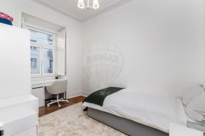 Apartamento T5 para Venda em Arroios