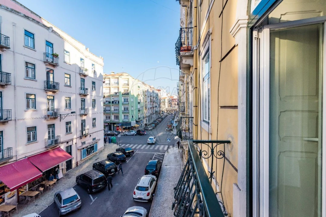 Apartamento T5 para Venda em Arroios Foto 12