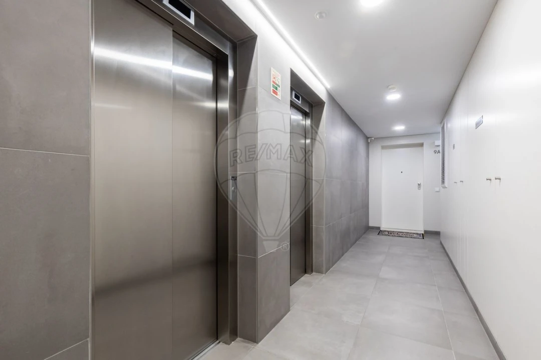 Apartamento T4 para Venda em Lumiar Foto 30