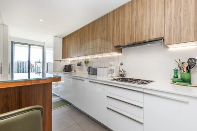 Apartamento T4 para Venda em Lumiar