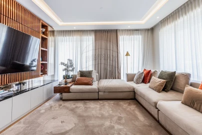 Apartamento T4 para Venda em Lumiar