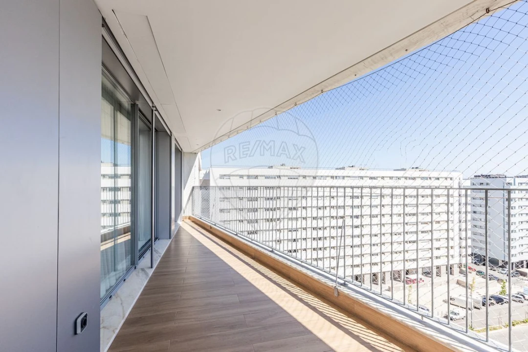 Apartamento T4 para Venda em Lumiar Foto 18