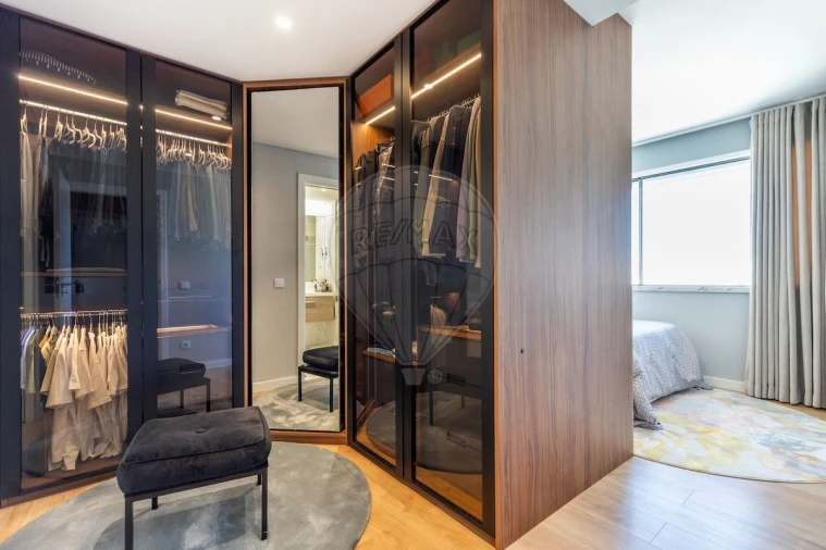 Apartamento T4 para Venda em Lumiar Foto 13
