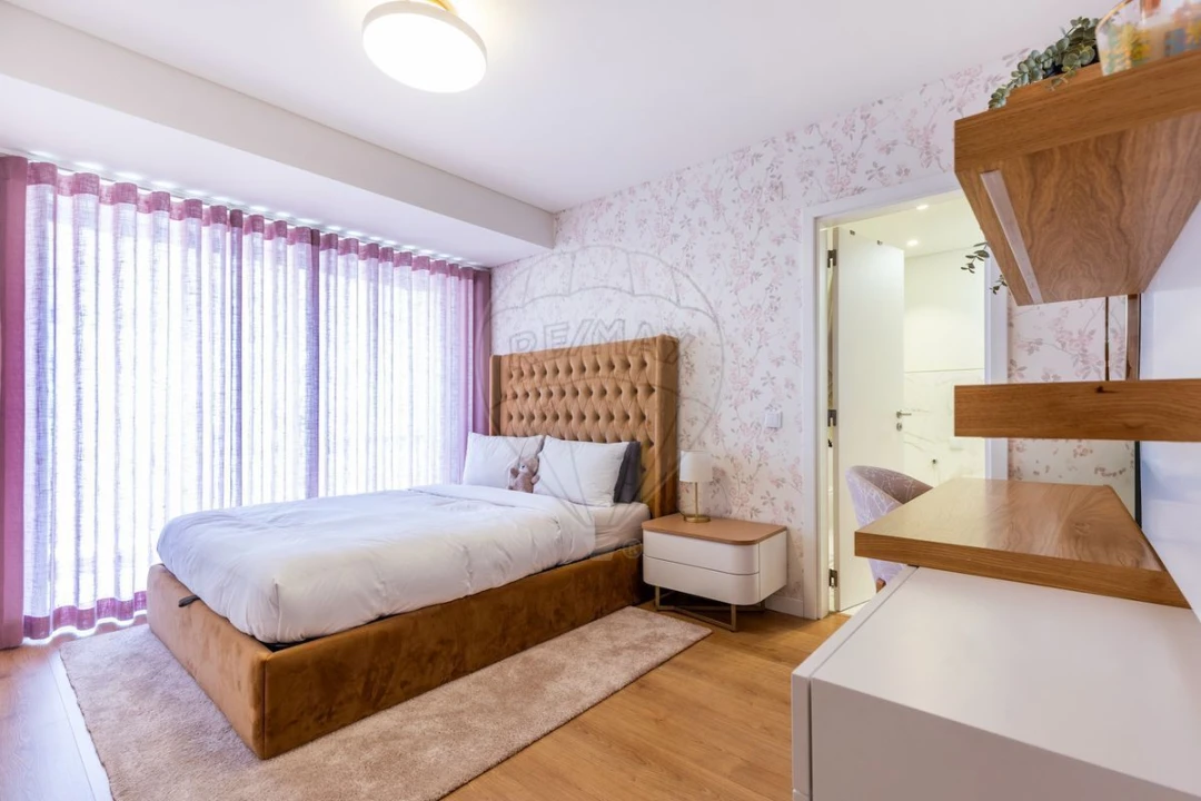 Apartamento T4 para Venda em Lumiar Foto 17