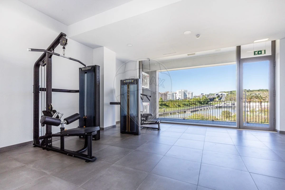 Apartamento T4 para Venda em Lumiar Foto 32