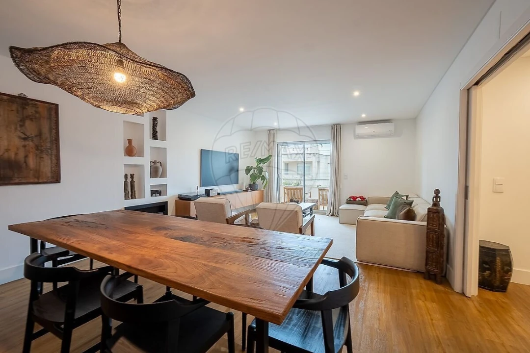 Apartamento T2 para Venda em Alvalade Foto 5