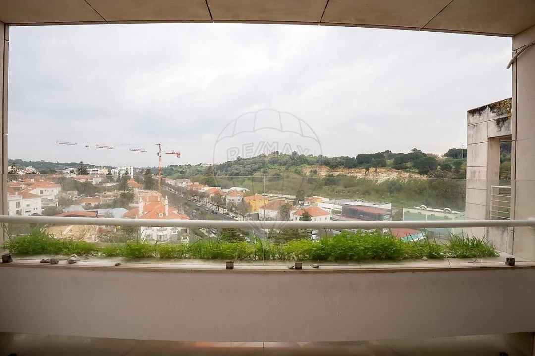 Apartamento T2 para Venda em Alvalade Foto 38