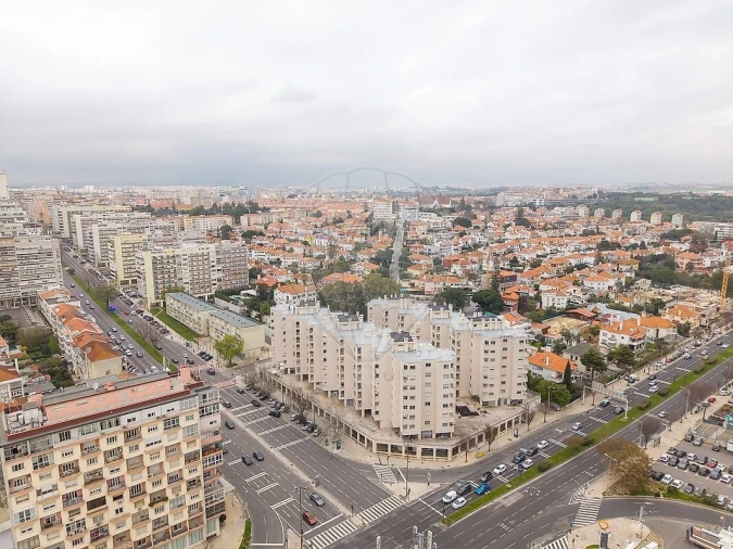 Apartamento T2 para Venda em Alvalade Foto 42