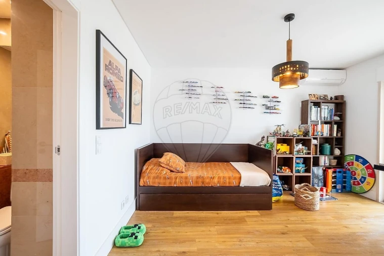 Apartamento T2 para Venda em Alvalade Foto 21