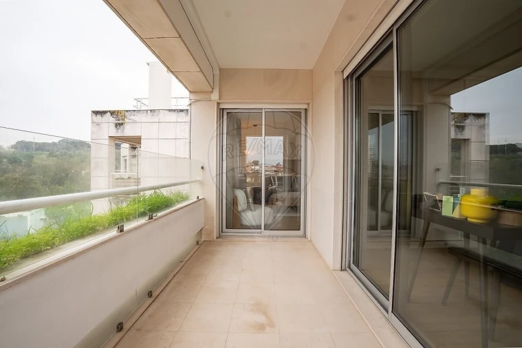 Apartamento T2 para Venda em Alvalade Foto 37