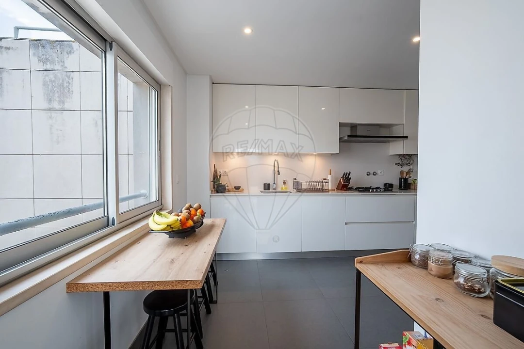 Apartamento T2 para Venda em Alvalade Foto 30