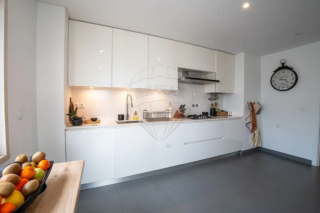 Apartamento T2 para Venda em Alvalade Foto 33