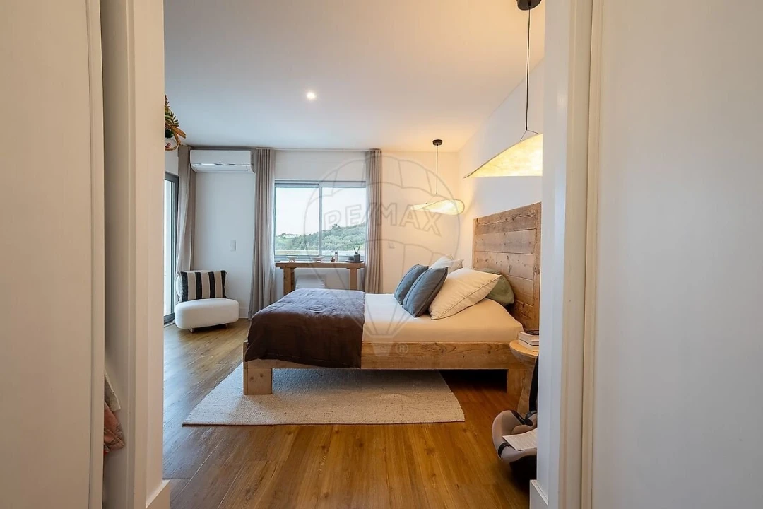 Apartamento T2 para Venda em Alvalade Foto 15