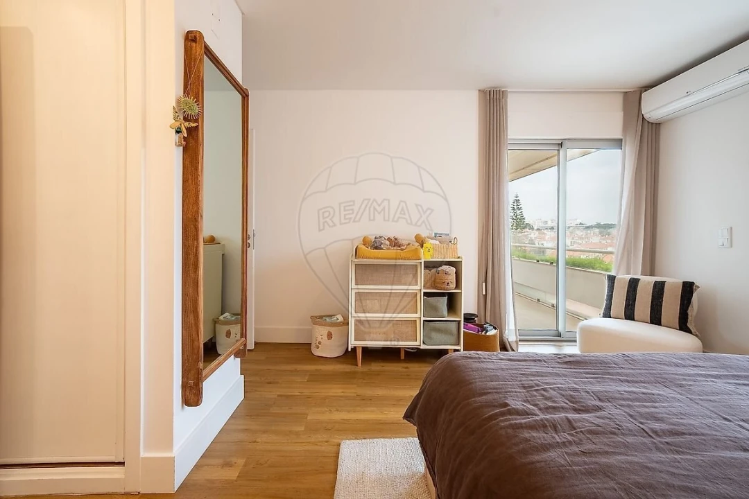 Apartamento T2 para Venda em Alvalade Foto 16