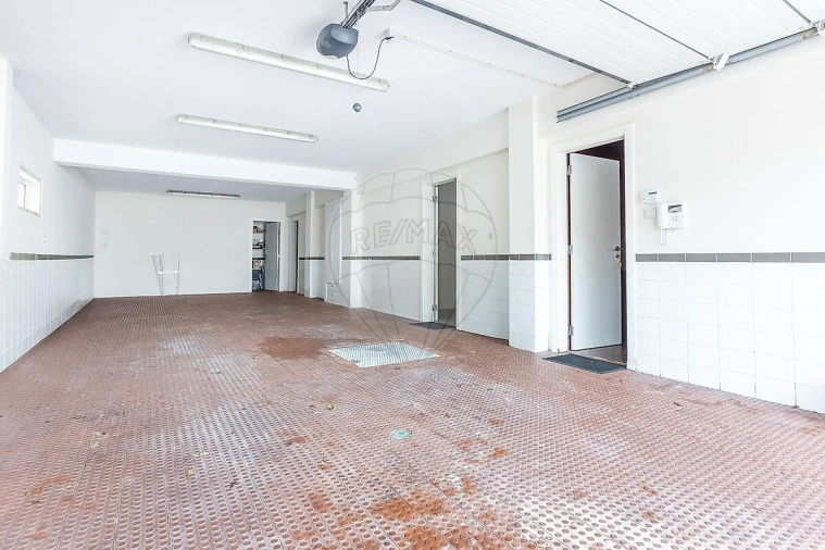 Moradia T3 para Venda em Alvalade Foto 46