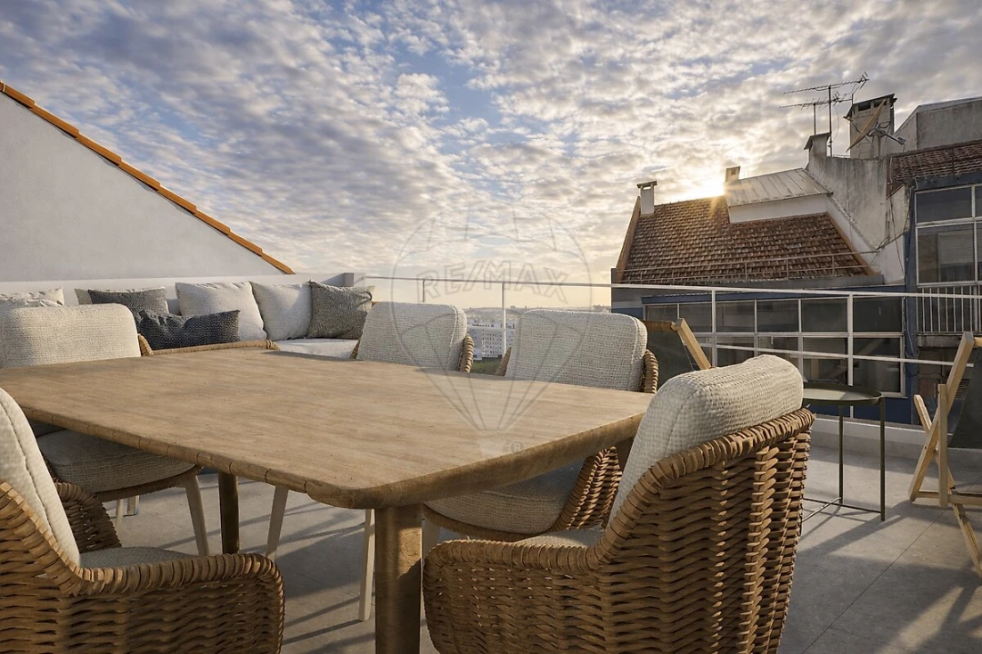 Apartamento T2 para Venda em Beato Foto 15