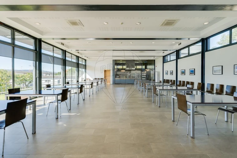 Armazém para Venda em Setubal (São Sebastião) Foto 19