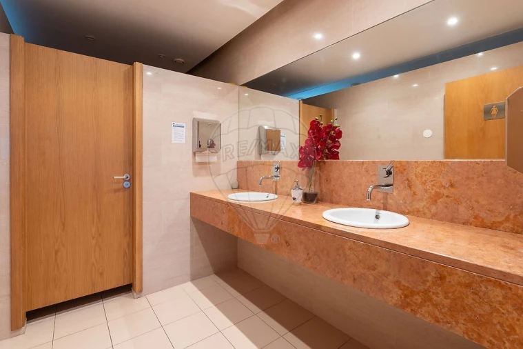 Armazém para Venda em Setubal (São Sebastião) Foto 18