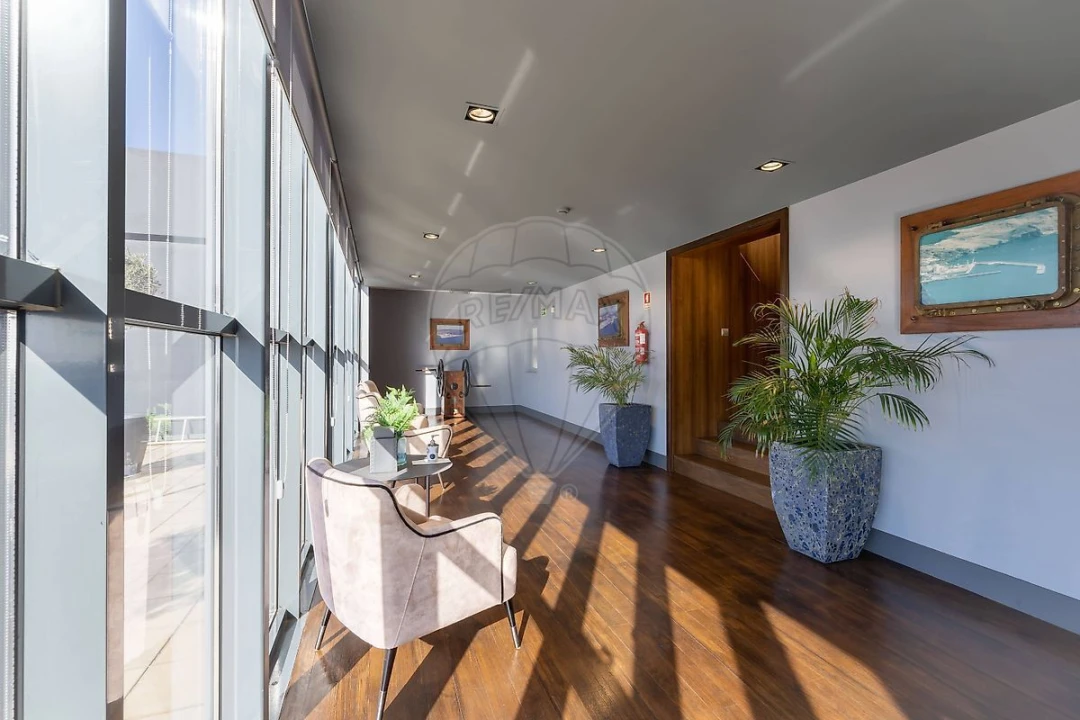 Armazém para Venda em Setubal (São Sebastião) Foto 10