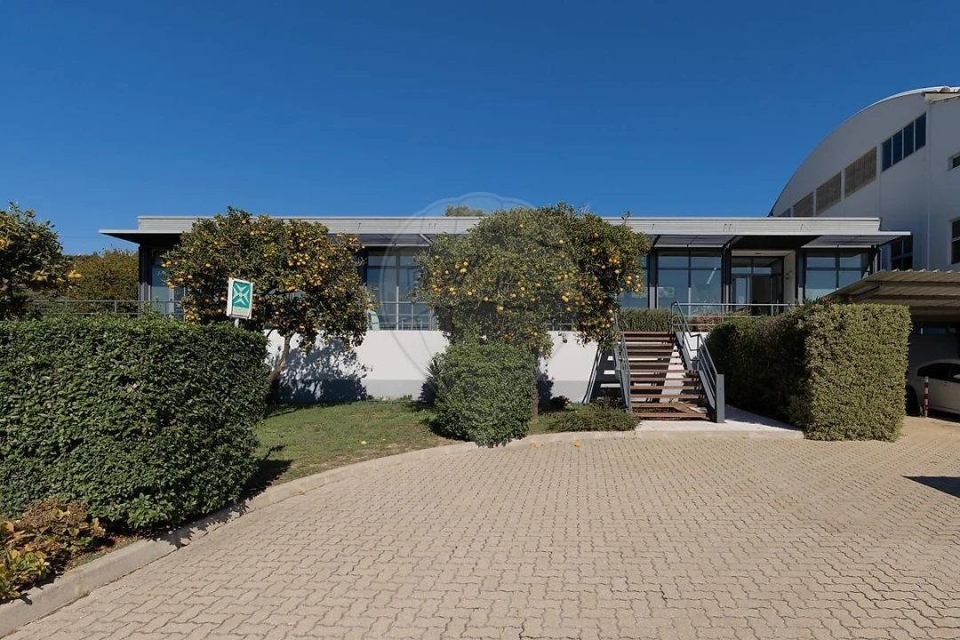 Armazém para Venda em Setubal (São Sebastião) Foto 3