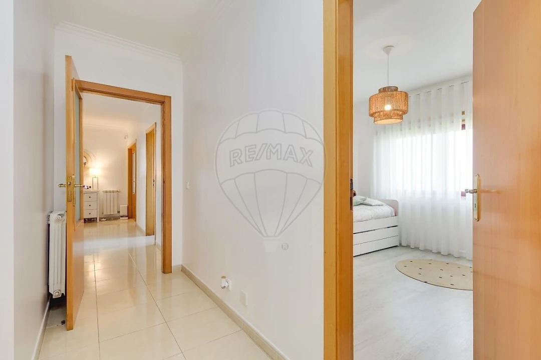 Apartamento T2 para Venda em Mina de Água Foto 12