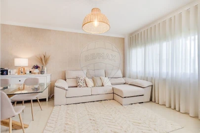 Apartamento T2 para Venda em Mina de Água