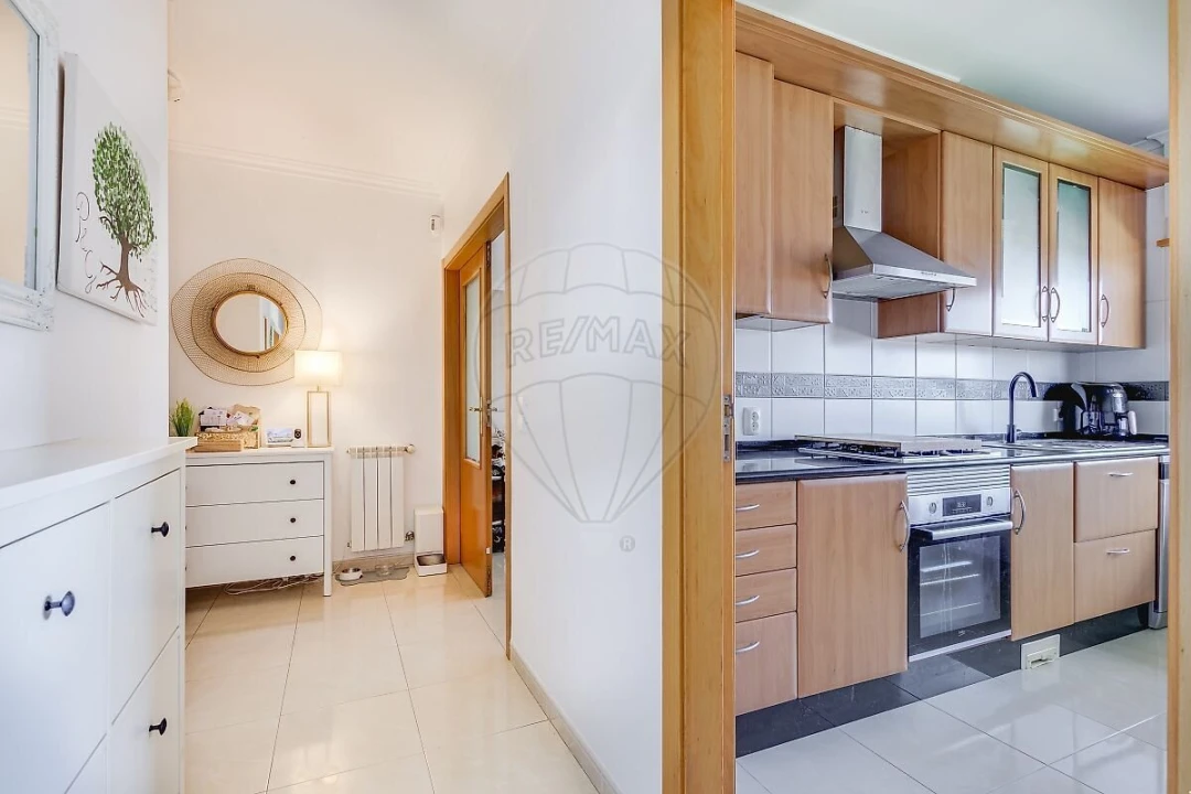 Apartamento T2 para Venda em Mina de Água Foto 9